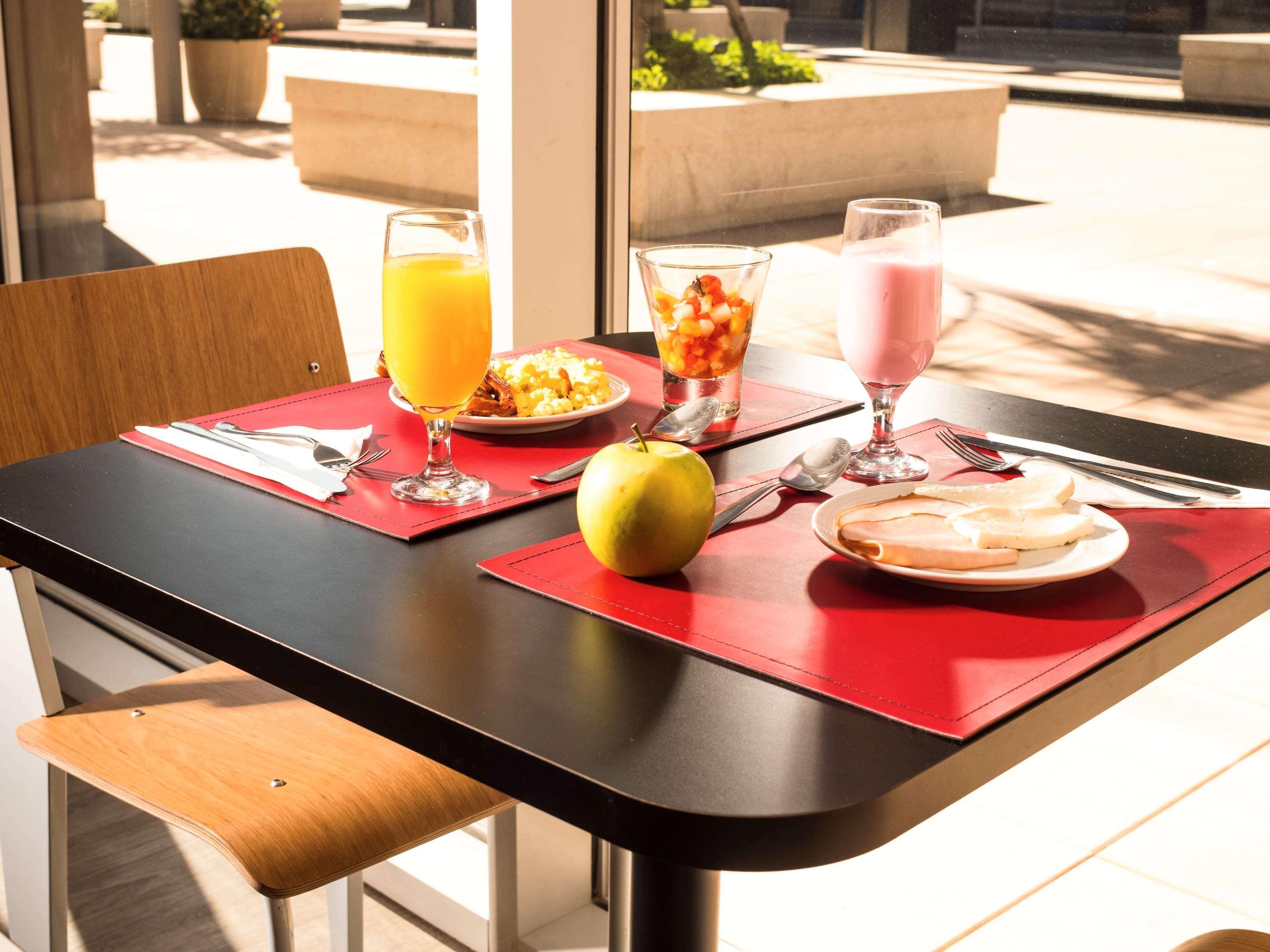 Ibis Rio Porto Atlantico 3*